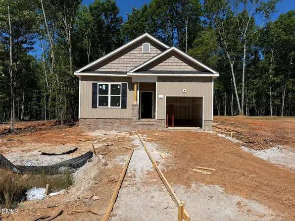 181 Bullseye Ct, Middlesex, NC 27557