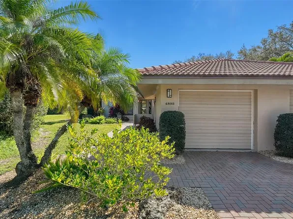 4893 Kestral Park Way N #29, Sarasota, FL 34231