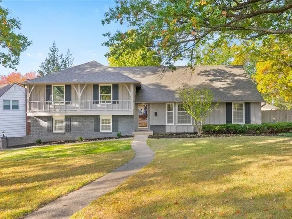 11512 Walnut St, Kansas City, MO 64114