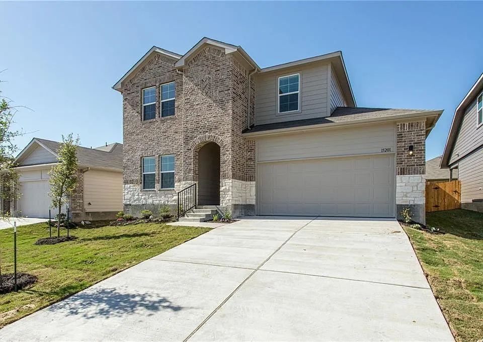 15201 Siberian Elm Ln