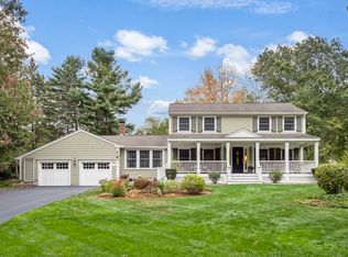 9 Tally Ho Ln, Andover, MA 01810