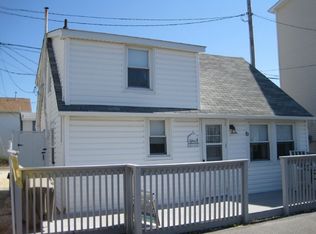 70 Surf Way, Lavallette, NJ 08735