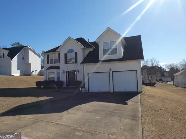 6179 Swabia Ln, Stone Mountain, GA 30087