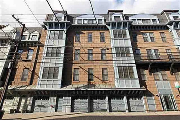 Sold by Century 21 Innovative Realty | media 6