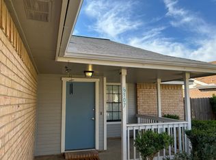 6307 Forest Vlg, San Antonio, TX 78250