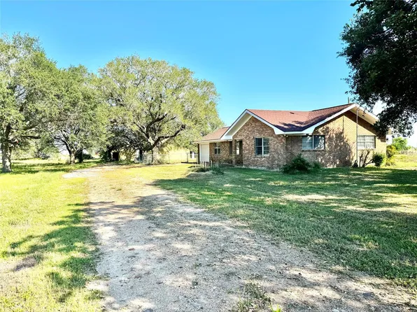 2691 Fm 1862, Blessing, TX 77419