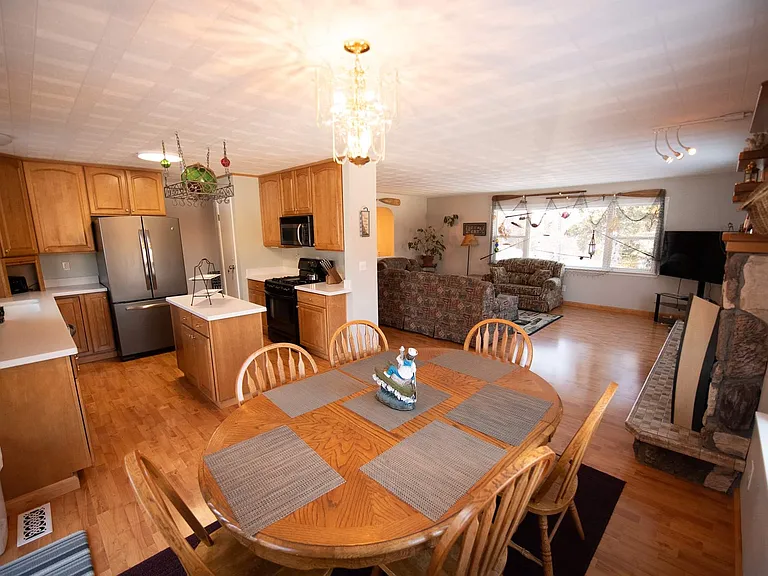7246 Old Hillside Way — Photo 7