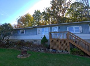 106 Peifer Rd, Lake Ariel, PA 18436