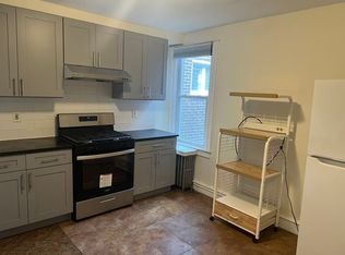 3314 Friendship St #2F, Philadelphia, PA 19149