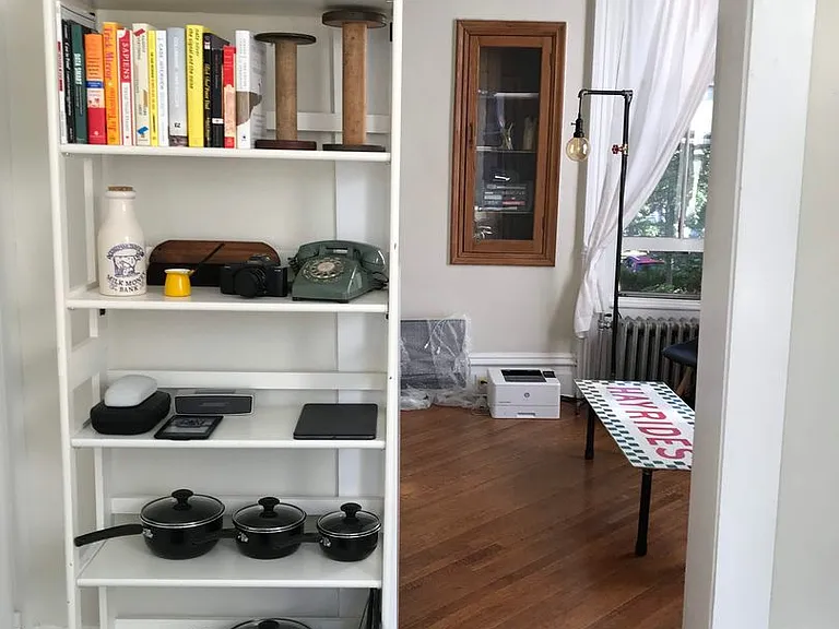 125 W Green St — Photo 8