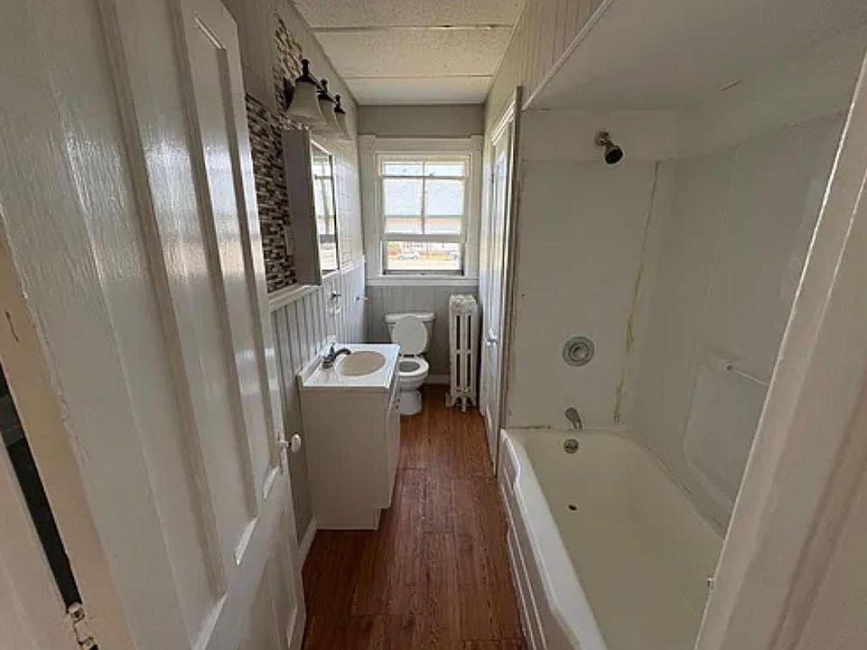 1st image of 265 5th Ave #2R