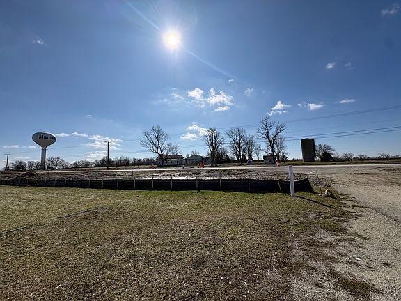 5th image of 380 E 9000n Rd