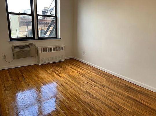 2nd image of 100 Sullivan St #6A