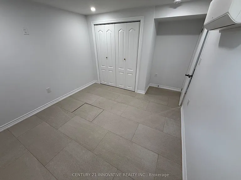 541 Chamberlain Rd #B — Photo 7