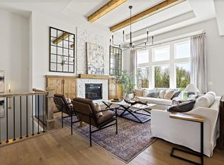 1095 Creekside Ranch Ct, Raymore, MO 64084