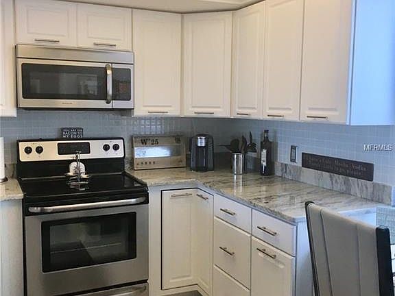 5th image of 2618 Cove Cay Dr Unit 304