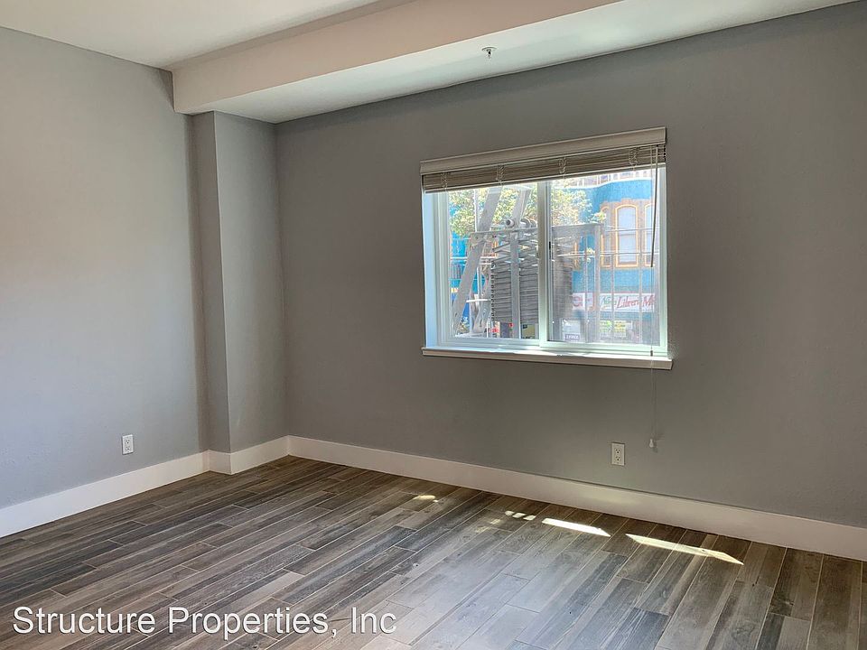 1st image of 2881 Mission St #2