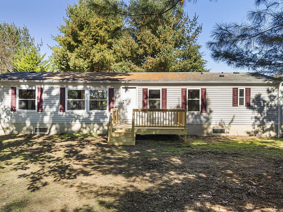 1st image of 1309 Birch Rd