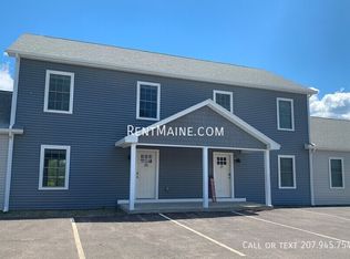 208 Rocky Ridge Dr APT 26, Bangor, ME 04401