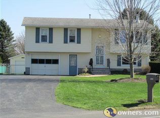 5424 Bear Rd, North Syracuse, NY 13212