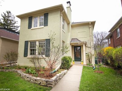 3039 Thayer St, Evanston, IL, 60201
