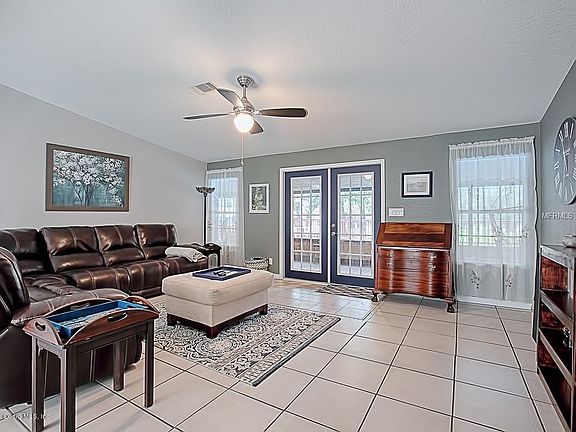 2nd image of 10211 SE 130th St