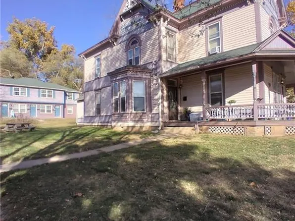 416 E Franklin St, Liberty, MO 64068