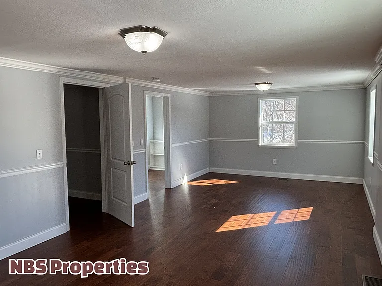 143 McCully Ln — Photo 16