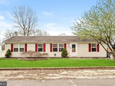 35 Clover St, Browns Mills, NJ, 08015
