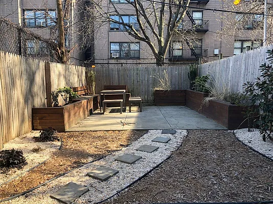 Rented by Compass | media 13