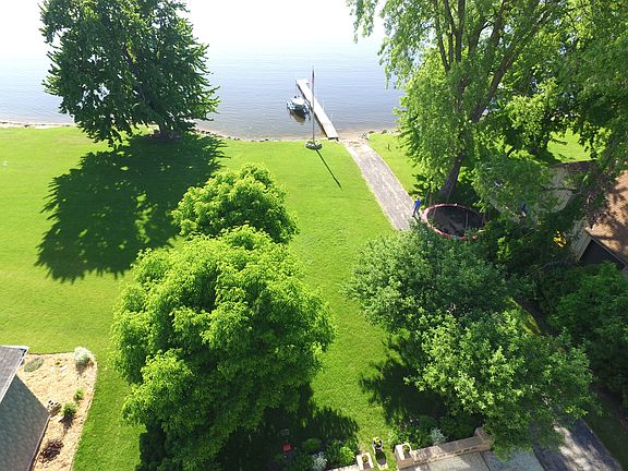 5th image of 3517 Nicolet Dr