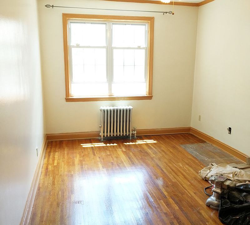 1st image of 4910 30th Ave APT 2