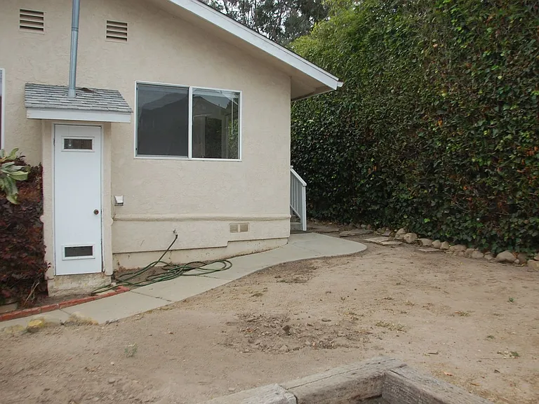 1324 Punta Gorda St — Photo 13