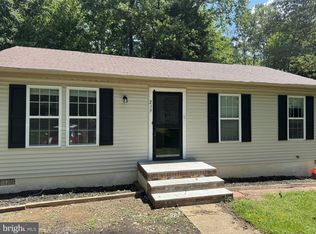 215 Spotswood Rd, Locust Grove, VA 22508