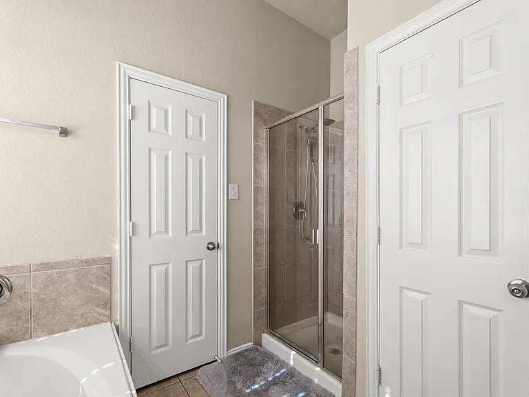 8004 Heritage Palms Trl — Photo 10