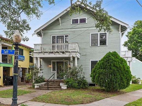 2nd image of 875 Taft Pl