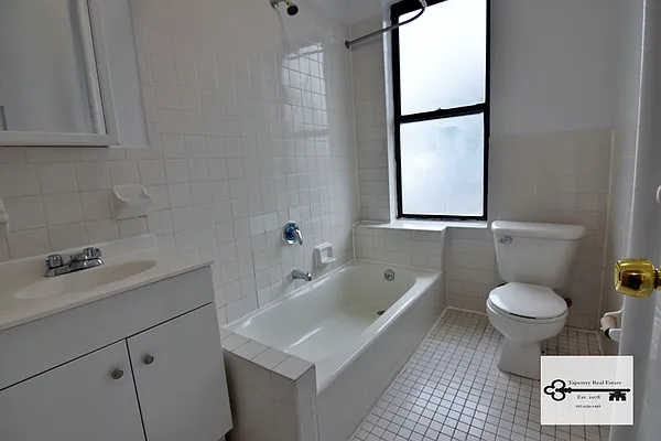 Rented by Tapestry Real Estate of Queens | media 27