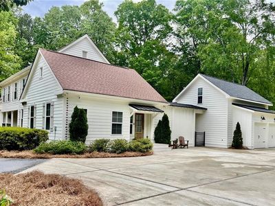 400 N Peachtree Pkwy, Peachtree City, GA, 30269