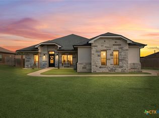 8107 Green Hill Dr, Salado, TX 76571