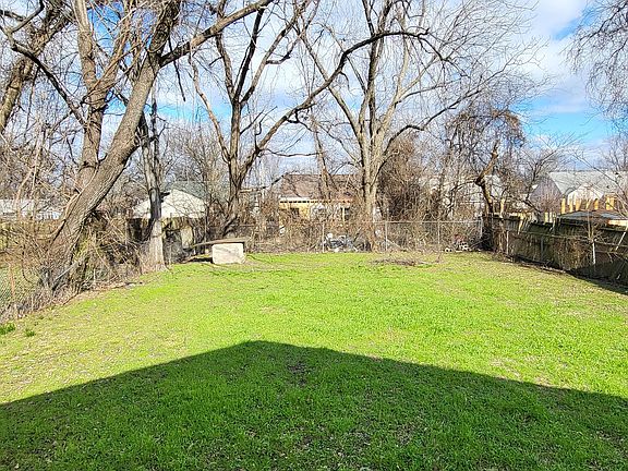 2564 Pershing Ave 10_02282023