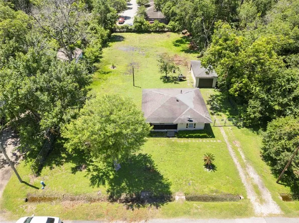310 Walthall Drive, Houston, TX 77022