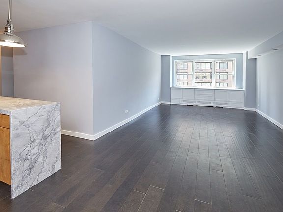 2nd image of 333 E 79th St APT 6N