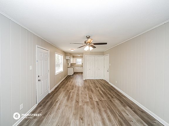 5th image of 4839 Chuck Ave