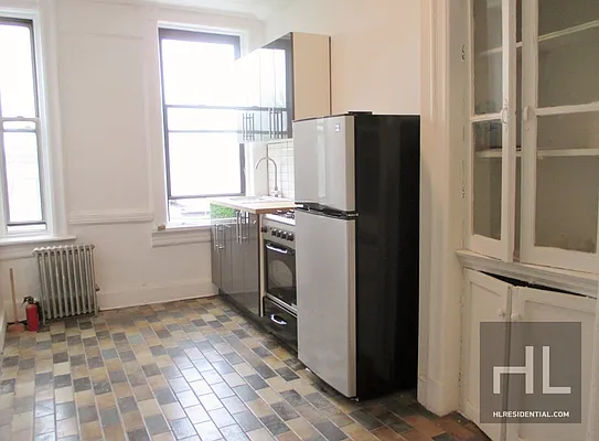 Rented by Highline Residential | media 7