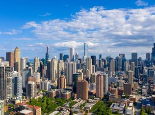 1141 N Wells St, Chicago, IL 60610