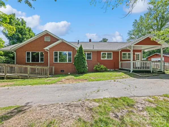 205 Hazelwood Ave, Waynesville, NC 28786
