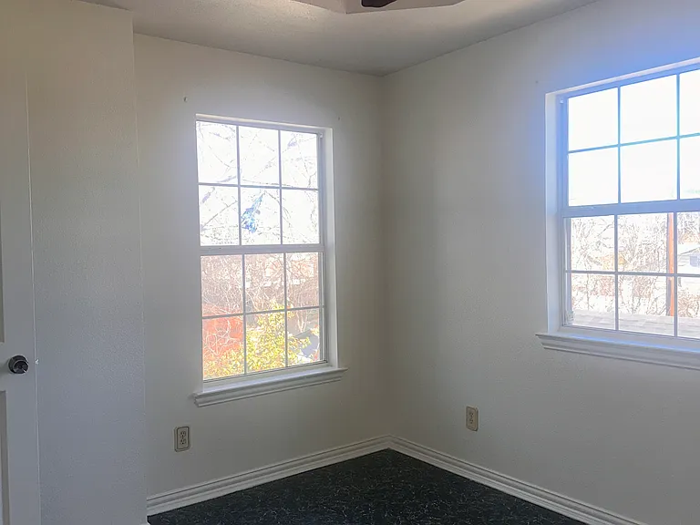 3326 Obenchain St — Photo 27