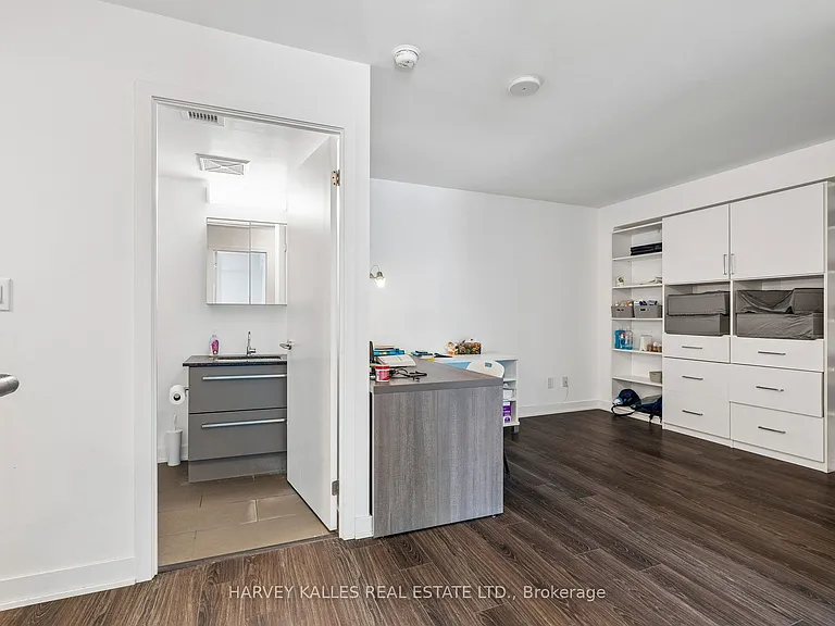 152 Flemington Rd #Townhouse 104 — Photo 33