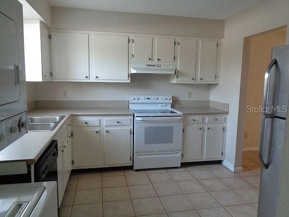 4th image of 200 Saint Andrews Blvd APT 3705