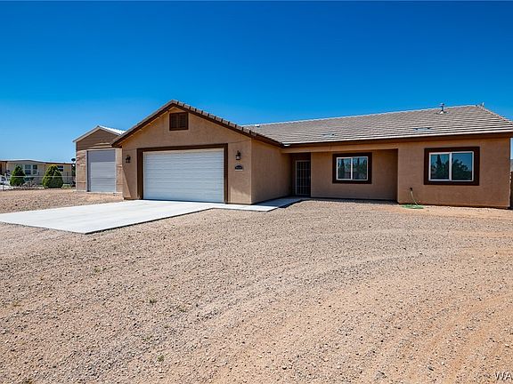5th image of 3945 N Rainbow Drive